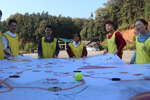 �ϲ�--������չ��������չ��Ұ����չ��������չ