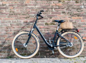 �綯���г�UL2849���Ա���ȥ�ǰ���