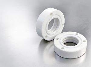 �㶫��׼�͸׾��ķ���ϩ�ܷ��ɢ����������