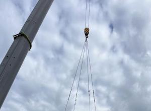 �������ص�װҺѹ�崲