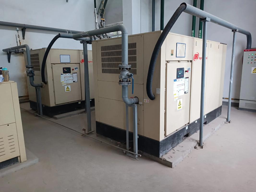 ���ݷϾɿ�ѹ������ ������е�豸�չ� ���ϻ�����������