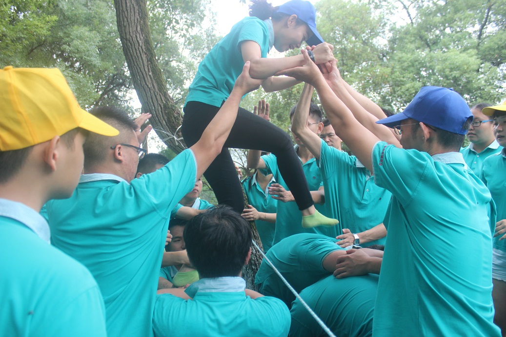 �й���չ�Ž�ʮ��Ʒ�ơ��ϲ�������չ�Ž�