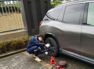 ����24Сʱ������Ԯ��ϵ�绰-������̥